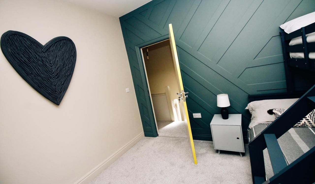 Xxhot Tubxx 4Bed Semi, Sleeps 8, 2 Bathrooms Blackpool Esterno foto
