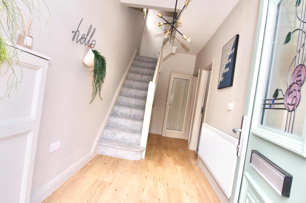 Xxhot Tubxx 4Bed Semi, Sleeps 8, 2 Bathrooms Blackpool Esterno foto