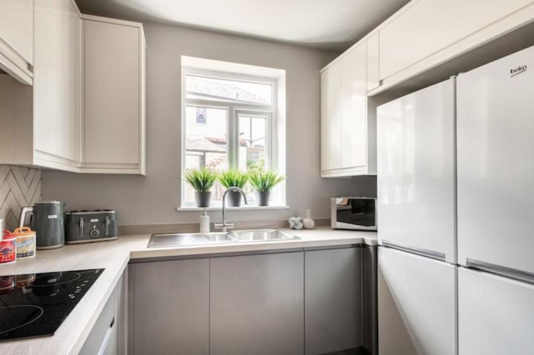 Xxhot Tubxx 4Bed Semi, Sleeps 8, 2 Bathrooms Blackpool Esterno foto